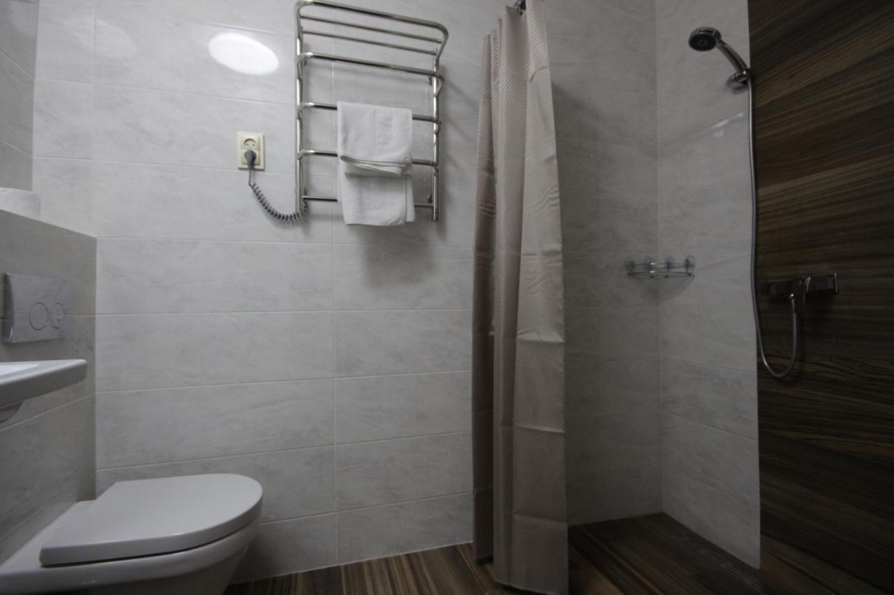 Chagari Hotel Lypnyky Eksteriør billede