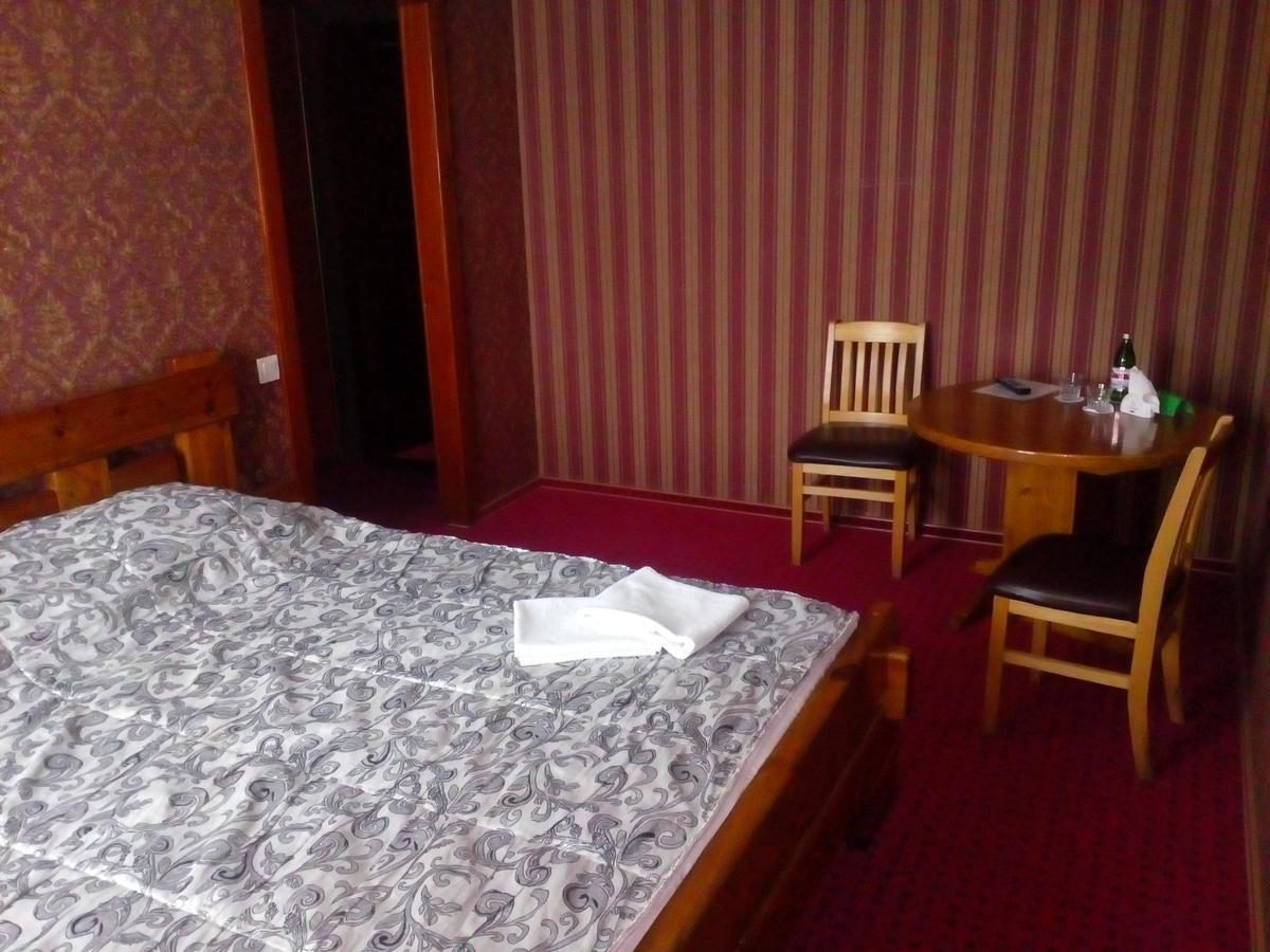 Chagari Hotel Lypnyky Eksteriør billede